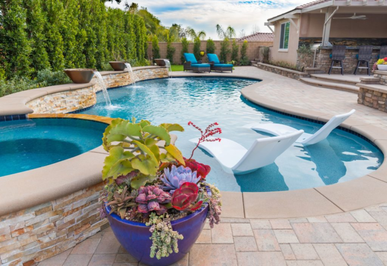 Can you build your own swimming pool glasshous