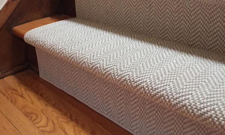 What Makes Staircase Carpets Unique and Attractive