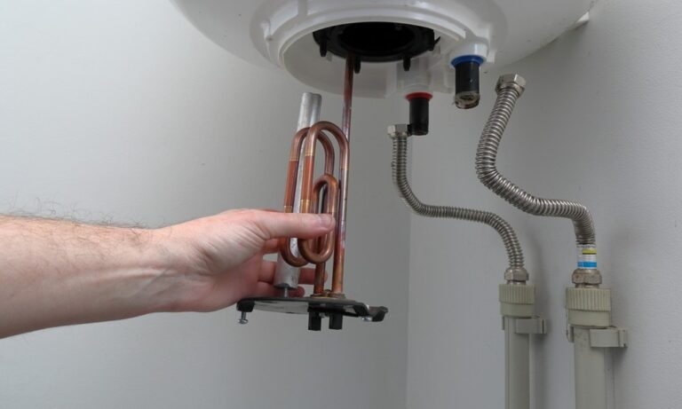 Common Issues That Signal It’s Time for a Water Heater Replacement