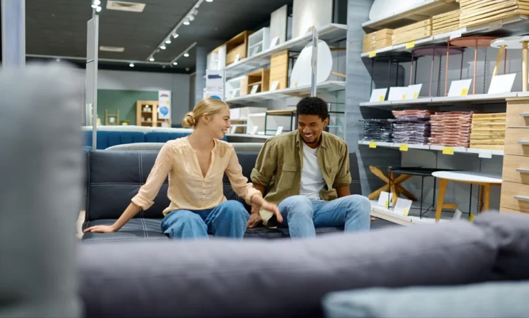 5 Furniture Store Checks Before Choosing a Recliner Sofa